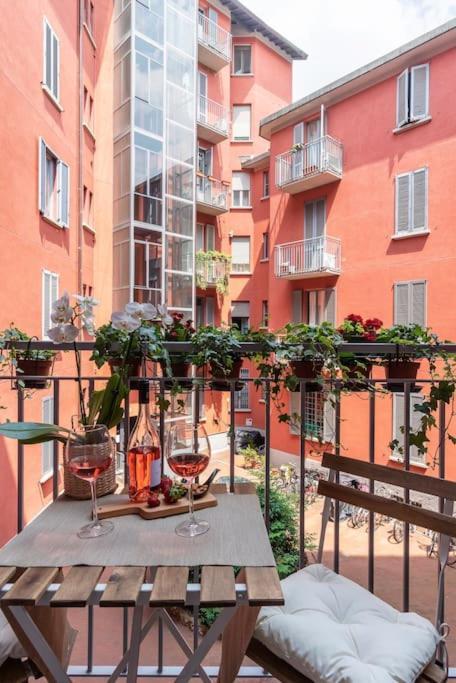 New Jungle & Charming Flat - Zona De Angeli Apartment Milan Exterior photo